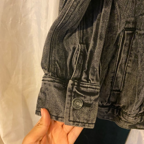 NWOT Vintage Oversized Denim Jacket - Picture 5 of 5